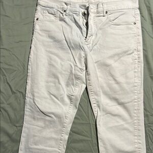 LOFT White Skinny Jeans with Sleek Fit